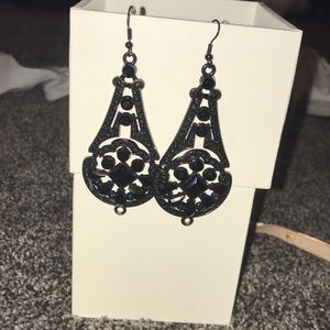 black dangle earrings